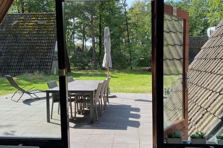 Lovely Holiday Home In Limburg Amid Lush Forest Stramproy Экстерьер фото